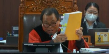 Suasana di Kompleks Parlemen Senayan saat anggota DPR bersiap melakukan rapat atau fit and proper test calon hakim MK—ilustrasi dari kegiatan serupa. (Sumber: kumparanNEWS)