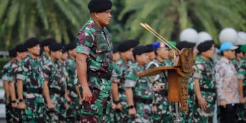 Panglima TNI menunjuk Letjen TNI Muhammad Saleh Mustafa sebagai Wakil Kepala Staf Angkatan Darat (Wakasad). Sejumlah jabatan strategis sebelumnya melekat pada karier panjang lulusan Kopassus ini. Foto: Jamal Ramadhan/kumparan