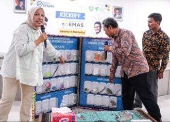 Program Desa Emas di Indramayu yang dipromotori Sandiaga Uno beri pelatihan UMKM mangga dan kerupuk agar berkualitas dan bisa go internasional—dengan harapan membuka lapangan kerja dan menguatkan ekonomi lokal.