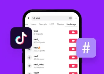 Tangkapan layar dari antarmuka TikTok yang penuh dengan daftar hashtag — menggambarkan seberapa banyak tag yang biasa digunakan sebelum pembatasan diberlakukan. (Sumber: gadgetsquad.id)