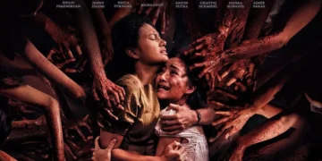 Poster Labinak: Mereka Ada di Sini menampilkan siluet keluarga Bhairawa di balik bayangan menakutkan—menyiratkan teror yang berakar di balik kemewahan dan prestise.(Sumber: Instagram @filmlabinak_official)