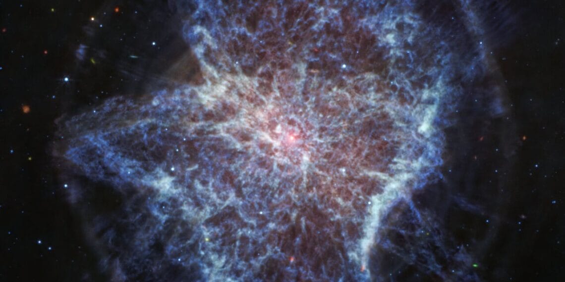 Citra warna-warni NGC 6072 yang diambil oleh James Webb Space Telescope menunjukkan struktur nebulanya yang tidak simetris, seperti cipratan cat—akibat interaksi dua bintang di pusatnya.