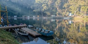 Umbul Senjoyo menjadi destinasi wisata favorit di Salatiga dengan air jernih, suasana sejuk, dan fasilitas rekreasi untuk seluruh keluarga. Foto: Traveloka