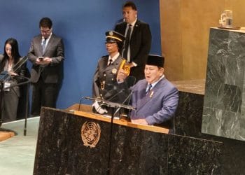 Donald Trump memuji pidato Prabowo di Sidang Umum PBB. Pakar hubungan internasional mengulas makna pujian tersebut dari sisi diplomasi, strategi komunikasi, dan pengaruh politik. Foto: Antara/Fathur Rochman