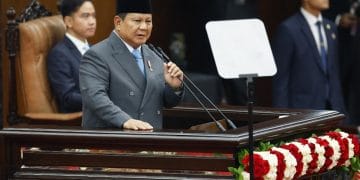 Presiden Prabowo Subianto menyatakan Indonesia siap kirim pasukan penjaga perdamaian ke Gaza dalam KTT Two State Solution PBB, mendukung pengakuan Palestina dan memprioritaskan penghentian perang. Foto: The Jakarta Post