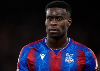 Marc Guehi dalam balutan jersey Crystal Palace. (Sumber Getty Image Via BBC)
