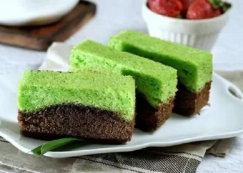 Keterangan FotoBolu kukus loyang lembut dan empuk, dibuat hanya dengan lima bahan sederhana. (Sumber: reseppedia.id)