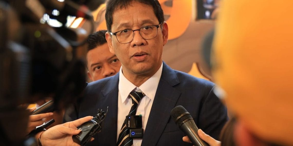 Menteri Keuangan Purbaya Yudhi Sadewa optimis IHSG bisa pulih hingga mencetak rekor baru di level 36.000 pada 2035, didukung fundamental ekonomi dan sentimen positif pasar. Foto: Kompas