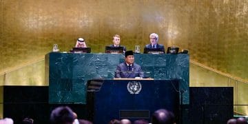 Presiden RI Prabowo Subianto berpidato di Sidang Majelis Umum PBB ke-79, New York. (Sumber: Sekretariat Presiden Via Kompas.com)