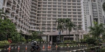 Para pengusaha menyambut dingin kebijakan pemerintah yang membebaskan pajak penghasilan (PPh) bagi karyawan sektor hotel, restoran, dan katering. (Sumber: ANTARA/Dhemas Reviyanto)