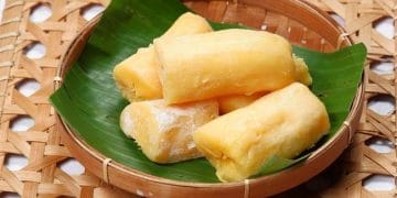 Tape singkong khas Indonesia yang kaya manfaat kesehatan (Sumber: alodokter)