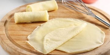 Resep kulit risol ekonomis cukup dengan satu telur. Hasilnya lentur, elastis, dan tidak mudah robek saat digoreng. Cocok untuk camilan atau ide jualan. (Sumber: sajiansedap.grid.id)