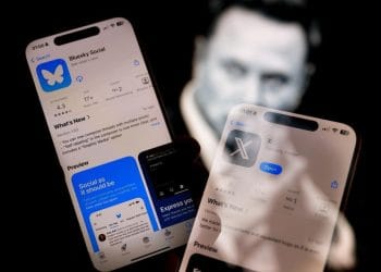 Bluesky adalah platform media sosial terdesentralisasi yang tumbuh pesat sebagai alternatif X, menawarkan kontrol pengguna lebih tinggi, protokol terbuka, dan moderasi komunitas yang tegas. Foto: Forbes