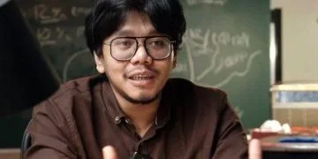 TNI mendatangi Polda Metro Jaya untuk konsultasi hukum terkait dugaan tindak pidana yang melibatkan influencer Ferry Irwandi. Proses lanjut akan ditangani penyidik. Foto: TINTAHIJAU.com