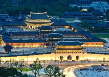 Seoul dinobatkan Kota Paling Coziest di Asia karena gabungan budaya, ratusan kafe, arsitektur bersejarah, dan hari hujan yang hangat. (Sumber: suneducationgroup.com)