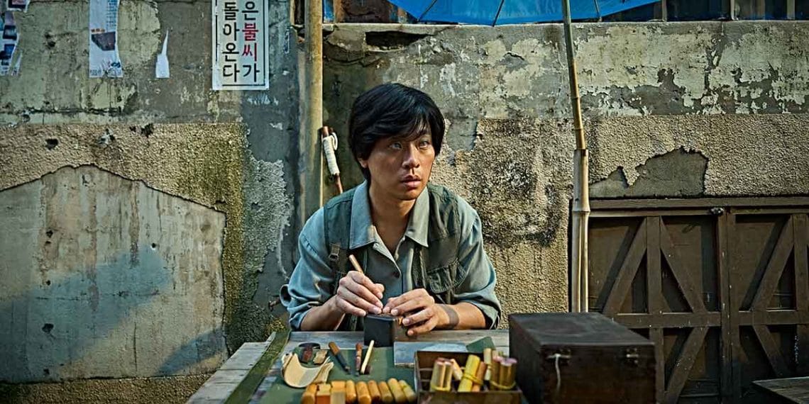 Film The Ugly karya Yeon Sang-ho menggusur Demon Slayer dari puncak box office Korea, meraih US$1,9 juta dan 254.828 penonton dalam satu akhir pekan. Foto: TIFF
