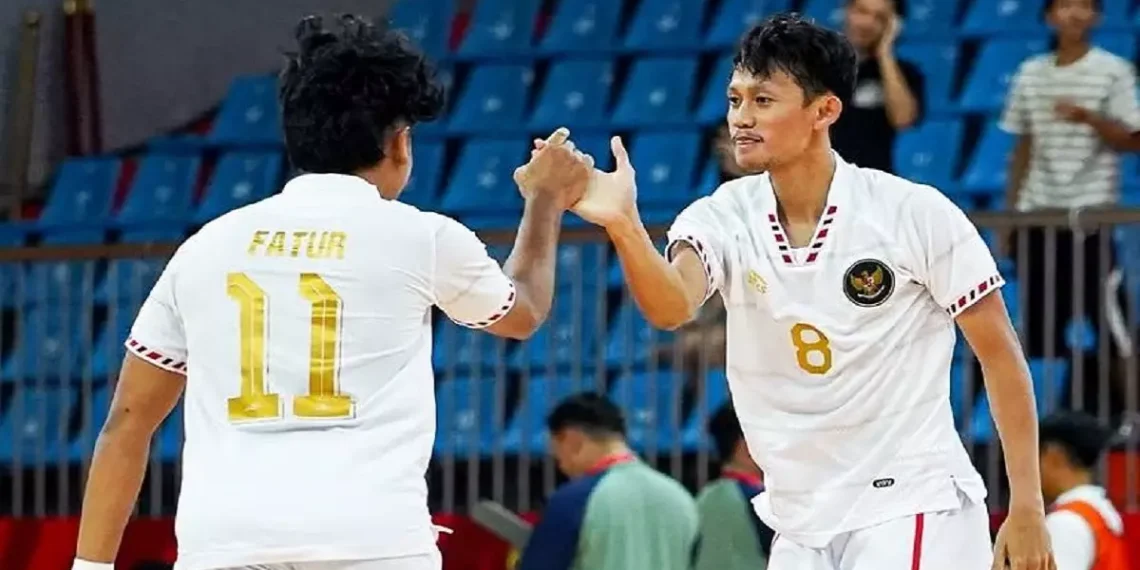 Timnas futsal Indonesia melawan Denmark di final CFA International Men’s Futsal Tournament di Shijiazhuang, Cina, pada 11 September 2025. (Sumber: genpi.co)