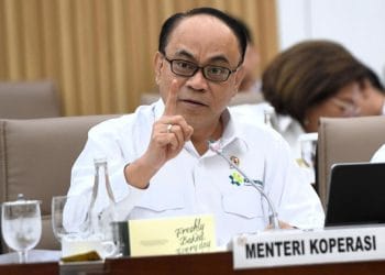 Budi Arie Setiadi dicopot sebagai Menkop sore hari setelah pagi tadi masih membahas anggaran besar di DPR. Posisi digantikan oleh wakilnya, Ferry Juliantono, dalam reshuffle kabinet. Foto: ANTARA News