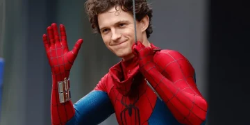 Insiden saat syuting Spider-Man: Brand New Day menyebabkan Holland menderita gegar otak ringan. Syuting dihentikan sementara, dan dia mulai pulih perlahan. Foto: Yahoo