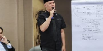 Ahmad Dhani mengusulkan pembahasan RUU Anti-Flexing di DPR setelah mendapat arahan dari Prabowo agar kader Gerindra tidak pamer kekayaan. Simak detailnya di sini. Sumber: VOI