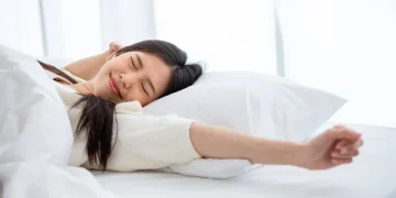 Ingin mood bagus seharian? Terapkan tujuh kebiasaan pagi berikut agar hari Anda penuh energi dan bahagia. (Sumber: Depositphotos)