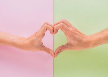 Pencegahan sakit jantung pada pria dan perempuan berbeda. Kenali perbedaan gejala dan langkah pencegahan agar jantung tetap sehat sejak dini. Foto: Freepik