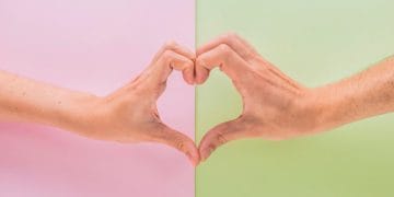 Pencegahan sakit jantung pada pria dan perempuan berbeda. Kenali perbedaan gejala dan langkah pencegahan agar jantung tetap sehat sejak dini. Foto: Freepik