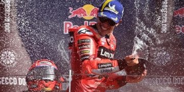 Marc Márquez menyebut MotoGP Mandalika sebagai salah satu balapan tersulit musim ini, dan berharap meraih kemenangan di sirkuit yang penuh tantangan tersebut. Simak fakta dan targetnya.. (Sumber: REUTERS/Jennifer Lorenzini)