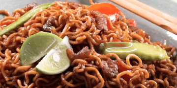 Semangkuk mie goreng enak dan gurih ala restoran. (Sumber: Orami)