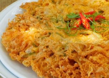 Telur barendo goreng renyah dengan isian cabai dan bawang, cocok untuk lauk atau camilan (Sumber: Cookpad / Desmawati Kuretangin)