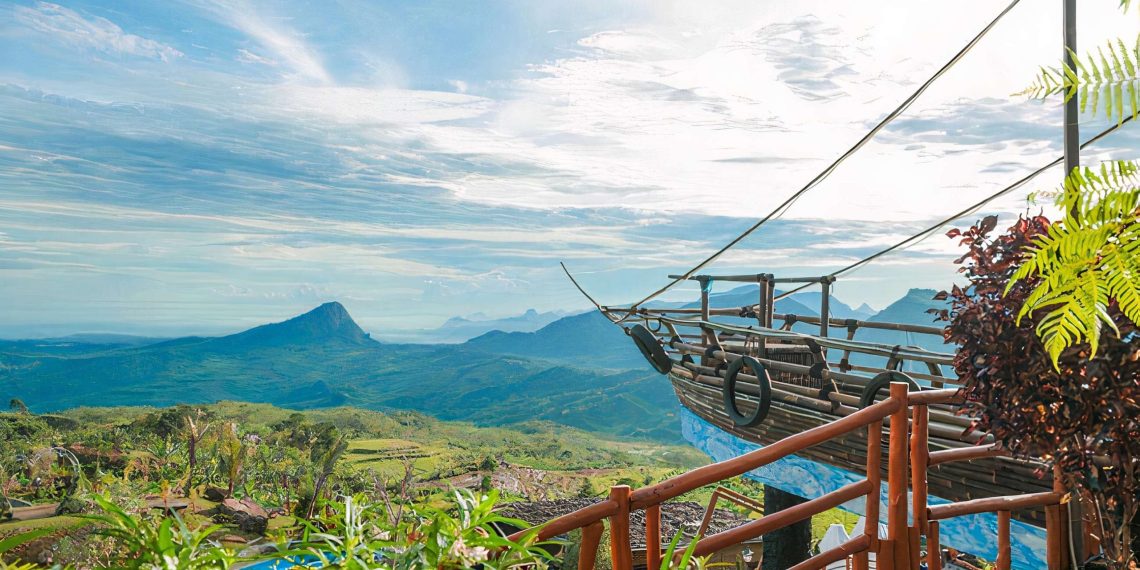 Nikmati Ranggon Hills Bogor: spot foto instagramable, trekking, camping, udara sejuk perbukitan, dan healing alam yang menyegarkan jiwa. Foto: Atourin