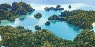 Jelajahi Sombori Sulawesi Tengah: karst dramatis, air laut bening, gua eksotis, dan budaya Bajo yang khas. Panduan lengkap liburan alam yang memesona. Foto: theAsianparent