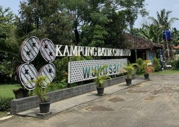Menyelami pesona Kampung Batik Giriloyo di Yogyakarta yang menawarkan keindahan batik tulis, wisata edukasi, hingga pengalaman budaya yang autentik bagi wisatawan. Foto: kompasiana/dokpri