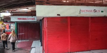 Deretan kios yang kini tampak sepi dan banyak ditutup di kawasan District Blok M, Jakarta Selatan. (Foto: Ignacio Geordy Oswaldo/detikcom)