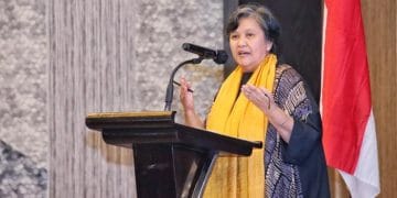 Wakil Ketua MPR RI, Lestari Moerdijat, menekankan pentingnya pendekatan terpadu dalam implementasi STEM di dunia pendidikan (Sumber: Dok. MPR RI).