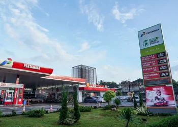 BP dan Vivo enggan beli BBM base fuel Pertamina karena kandungan etanol dianggap tidak sesuai. Simak analisis dan implikasinya. (Sumber: Dok. Pertamina)