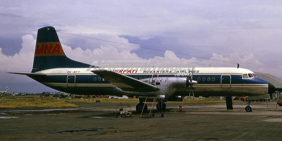 Kisah Pilot Merpati yang Gagalkan Pembajakan Pertama di Indonesia: Nyali, Strategi, dan Sejarahnya Kisah heroik pilot Merpati Hindiarto yang berhasil menggagalkan pembajakan pesawat pertama di Indonesia tahun 1972 dengan strategi berani dan nyali luar biasa. (Foto: airteamimages)