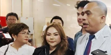 Lisa Mariana dipanggil Bareskrim Polri terkait kasus dugaan fitnah terhadap Ridwan Kamil. Pemeriksaan dilakukan Senin, 20 Oktober 2025. (Foto: Antara)