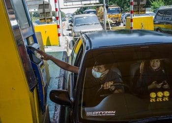 Sistem bayar tol tanpa sentuh MLFF masih perlu diuji di ruas padat seperti Jabodetabek dan Trans Jawa, menurut BPJT. (Foto: Antara)