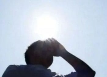 BMKG memprediksi cuaca panas ekstrem di Indonesia akan mulai mereda akhir Oktober hingga awal November 2025 seiring datangnya musim hujan. (Foto: Antara).