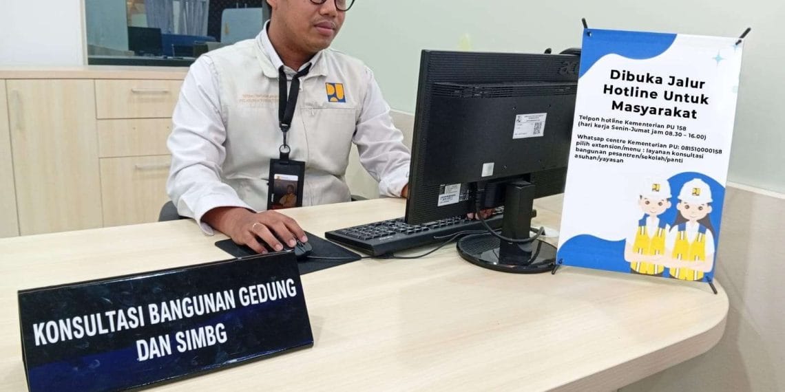Setelah kejadian Ponpes ambruk di Sidoarjo, KemenPU siapkan hotline 158 untuk bantu lembaga pendidikan cek izin dan struktur bangunan. (Foto: Humas Kementrian PU).