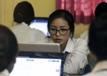 Jangan lewatkan kesempatan! Berikut cara daftar TKA bagi siswa SMA/SMK sederajat sebelum deadline 5 Oktober. (Sumber: ANTARA FOTO/Fikri Yusuf)