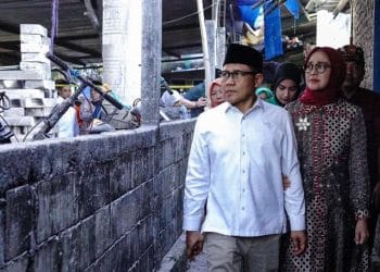 Pemerintah membentuk satgas untuk mengaudit kelayakan dan kepatuhan bangunan fasilitas keagamaan agar lebih aman dan sesuai regulasi. (Foto: Kemenko PM)