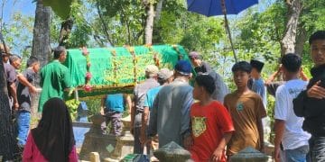 Kasus siswa SMP di Grobogan meninggal dunia saat jam istirahat diduga akibat bullying. Kepala sekolah mengungkap kronologi dan polisi masih menyelidiki. Foto: KOMPAS.COM/PUTHUT DWI PUTRANTO NUGROHO