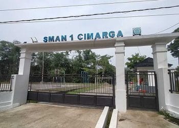 Siswa di Banten mogok sekolah usai kepala SMA menegur dan menampar murid yang merokok. Kasus ini sedang diklarifikasi oleh Dinas Pendidikan. (Foto: Kompas.com)