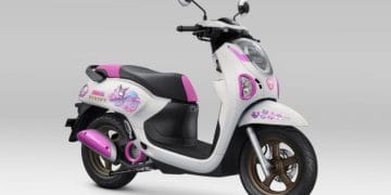 Honda Scoopy Kuromi Limited Edition tampil dengan aksen ungu khas karakter Kuromi dari Sanrio. (Foto: Dokumen AHM)