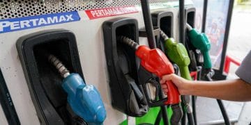 Pertamina menegaskan bahwa Pertalite tidak mengandung etanol. Simak penjelasan lengkap dan alasan ilmiah di balik isu yang beredar. (Foto: ANTARA).