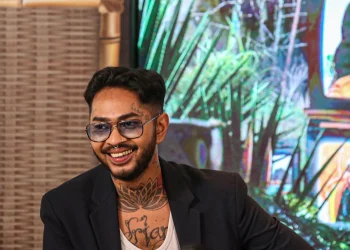 Polisi menangkap artis Onadio Leonardo dalam kasus dugaan penyalahgunaan narkoba. Saat ini Onad tengah menjalani pemeriksaan intensif di Polda Metro Jaya. (Foto: MIFTAHUL HAYAT/JAWA POS)