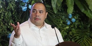 Prabowo ubah aturan BUMN agar bisa dipimpin WNA. Danantara menegaskan talenta lokal dan diaspora tetap jadi prioritas utama. (Foto: indopolitika.com)