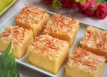 Resep prol tape kukus 2 telur yang lembut dan manis ini bisa jadi camilan nostalgia khas Jawa Timur. Mudah, tanpa mixer, dan hasilnya dijamin legit. (Foto: Instagram @bunda_naufas)